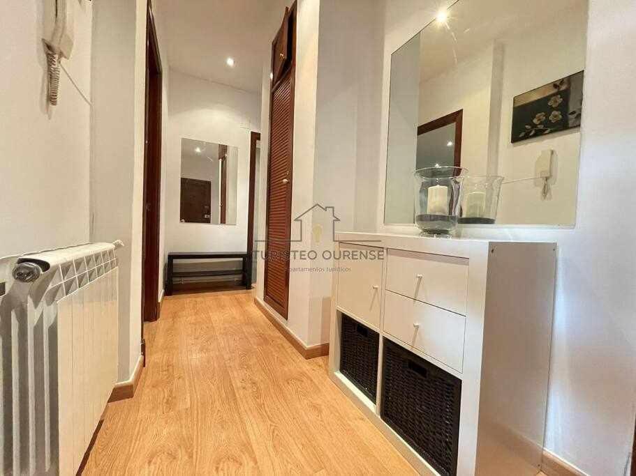 Apartamento O Cuarto De Abastos Ourense Exterior foto